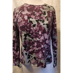 F63  Croft & Barrow people floral t Shirt